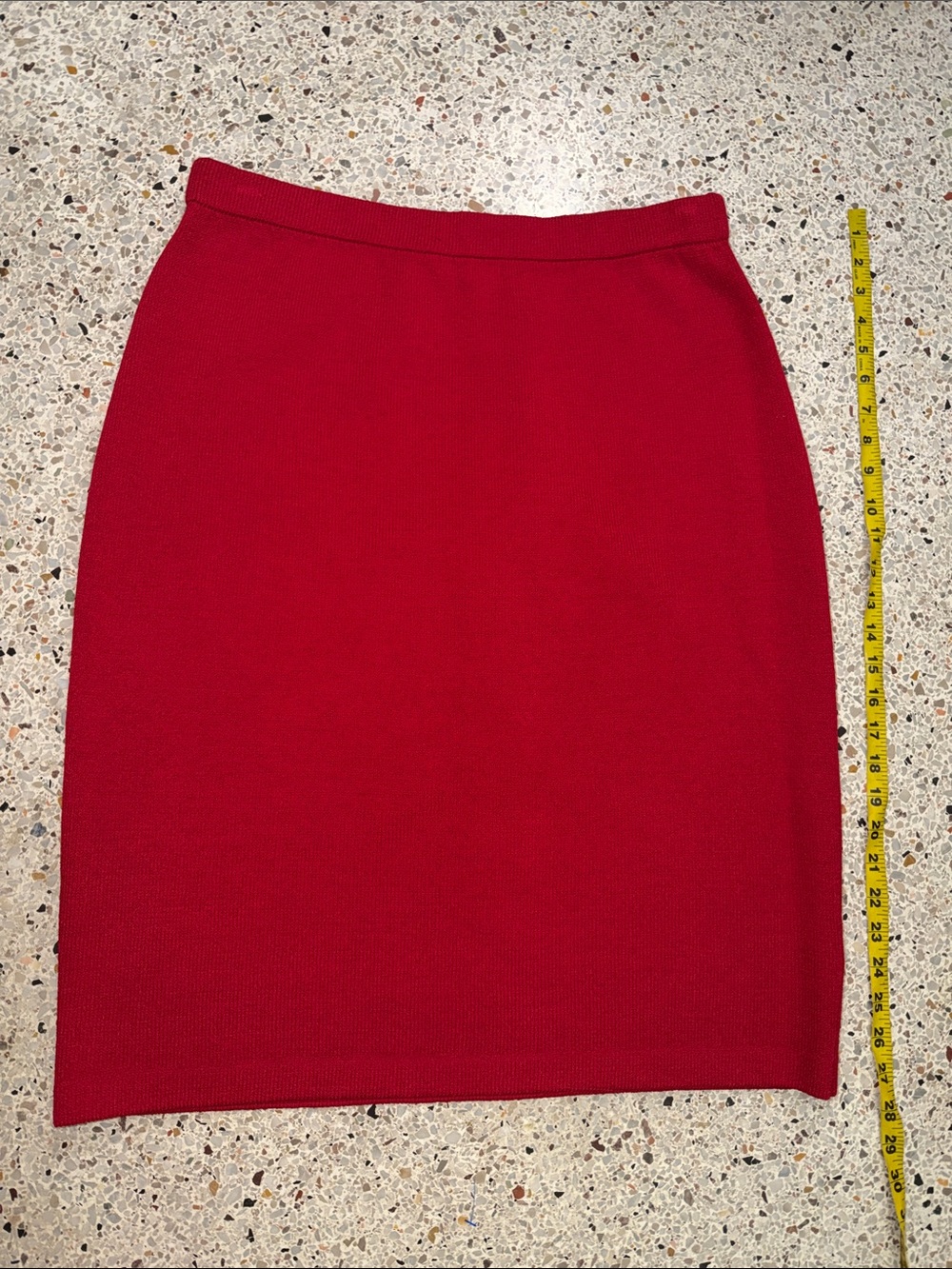 St John Collection red knit pull on elastic waist skirt 14
